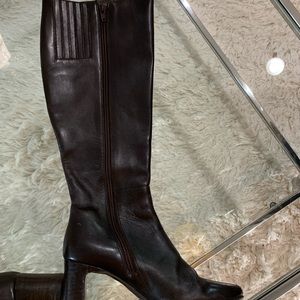 LADIES BROWN LEATHER KNEE HIGH BOOTS SIZE 6M
